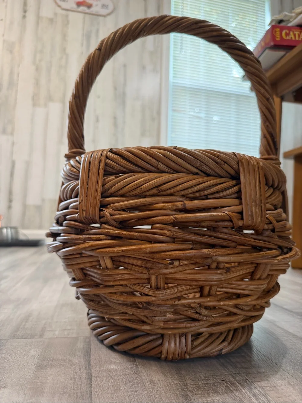 Handmade Wicker Basket with Handle Round Brown Rustic Farmhouse Decor 11”
